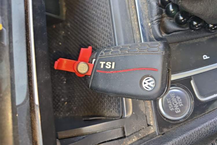 Used Volkswagen Golf 2020 Zhiai Edition 280TSI DSG Comfort Model Vehicle Key