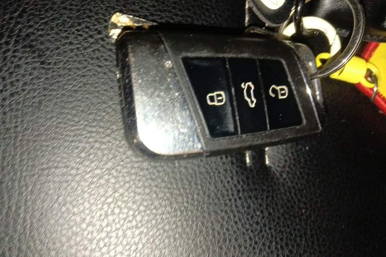 Used Volkswagen Golf 2020 Zhiai Edition 280TSI DSG Comfort Model Vehicle Key