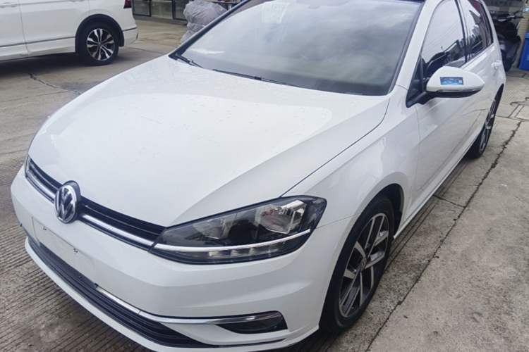 Used Volkswagen Golf 2020 Zhiai Edition 280TSI DSG Comfort Model Guazi used car, China used car export, Used car for sale, Used  cars, Cheapest cars for sale