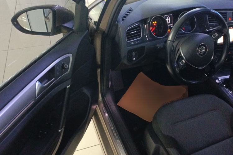 Used Volkswagen Golf 2020 Zhiai Edition 280TSI DSG Comfort Model Driver Seat