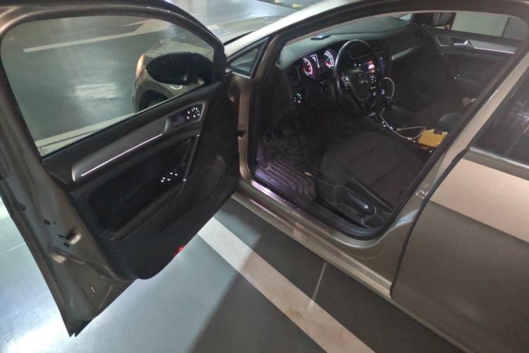 Used Volkswagen Golf 2020 280TSI DSG Comfort Version Driver Seat