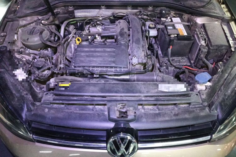 Used Volkswagen Golf 2020 Zhiai Edition 280TSI DSG Comfort Model Engine Bay