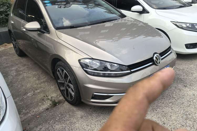 Used Volkswagen Golf 2020 Zhiai Edition 280TSI DSG Comfort Model Exterior 2