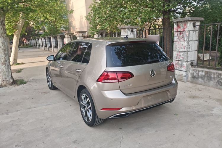 Used Volkswagen Golf 2020 200TSI DSG Comfortable and Ambitious Edition Exterior 2