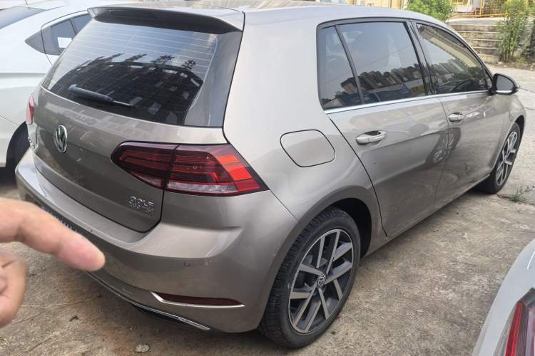 Used Volkswagen Golf 2020 Zhiai Edition 280TSI DSG Comfort Model Exterior 5
