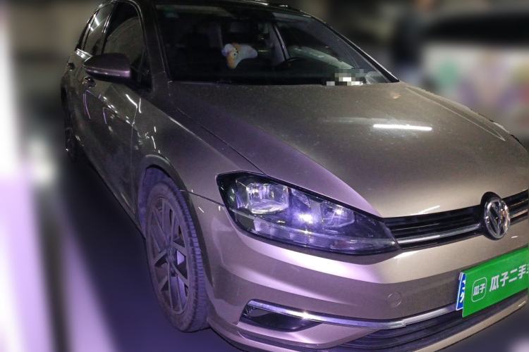 Used Volkswagen Golf 2020 Zhiai Edition 280TSI DSG Comfort Model Front Right 45 Deg