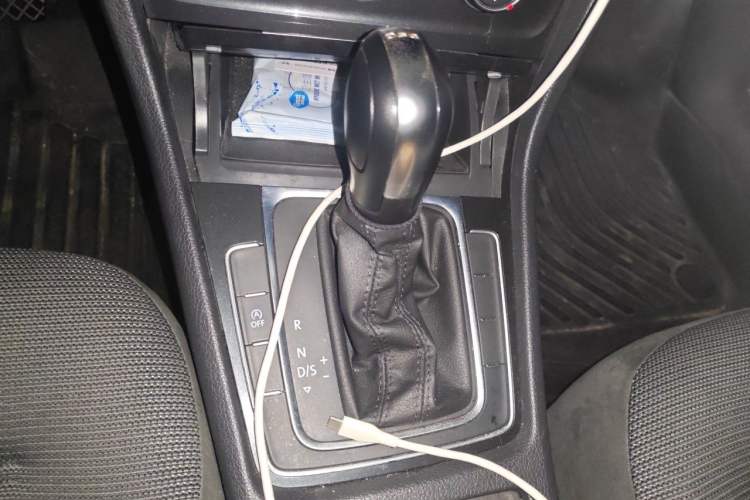 Used Volkswagen Golf 2020 280TSI DSG Comfort Version Gear Lever