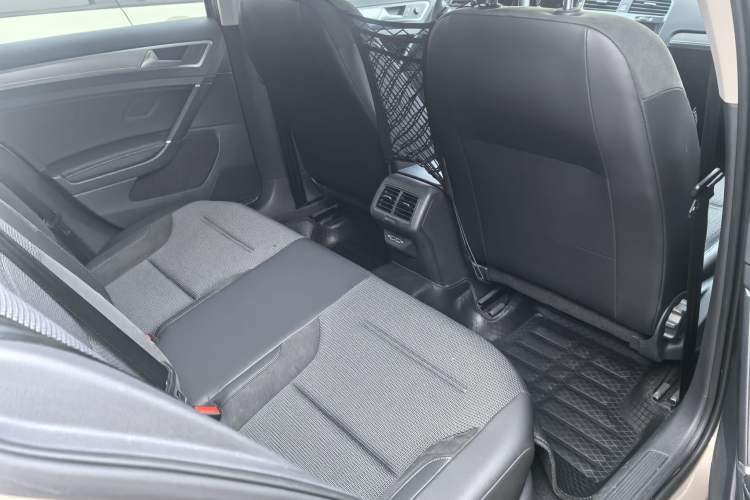 Used Volkswagen Golf 2020 Zhiai Edition 280TSI DSG Comfort Model Interior 6