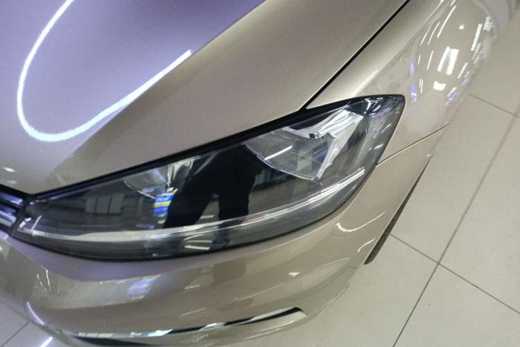 Used Volkswagen Golf 2020 Zhiai Edition 280TSI DSG Comfort Model Left Front Headlight