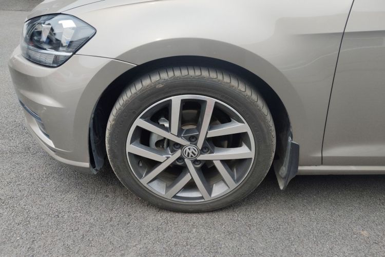 Used Volkswagen Golf 2020 280TSI DSG Comfort Version Left Front Wheel Hub