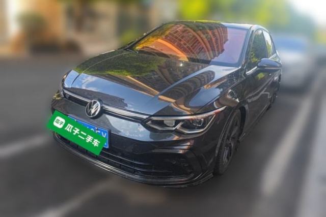 Ojetý Volkswagen Golf 2021 280TSI DSG R-Line