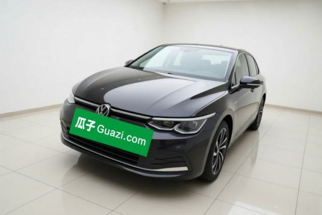 Ojetý Volkswagen Golf 2021 280TSI DSG Pro