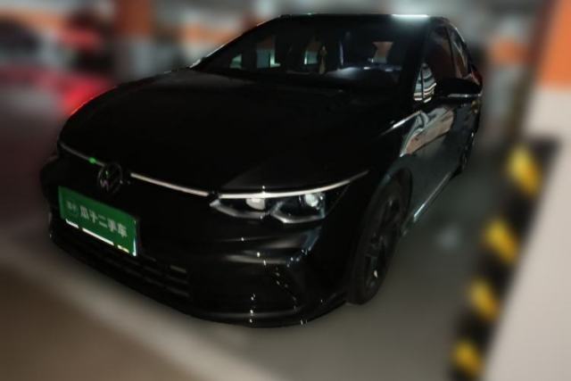 Volkswagen Golf 2021 280TSI DSG R-Line مستعملة