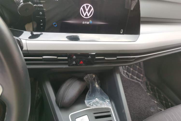 Used Volkswagen Golf 2021 280TSI DSG Pro Audio And AC Panel