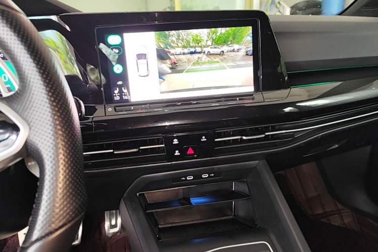 Used Volkswagen Golf 2021 280TSI DSG Pro Audio And AC Panel