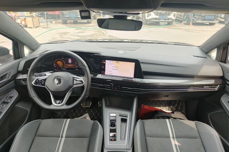 Used Volkswagen Golf 2021 280TSI DSG R-Line Center Console