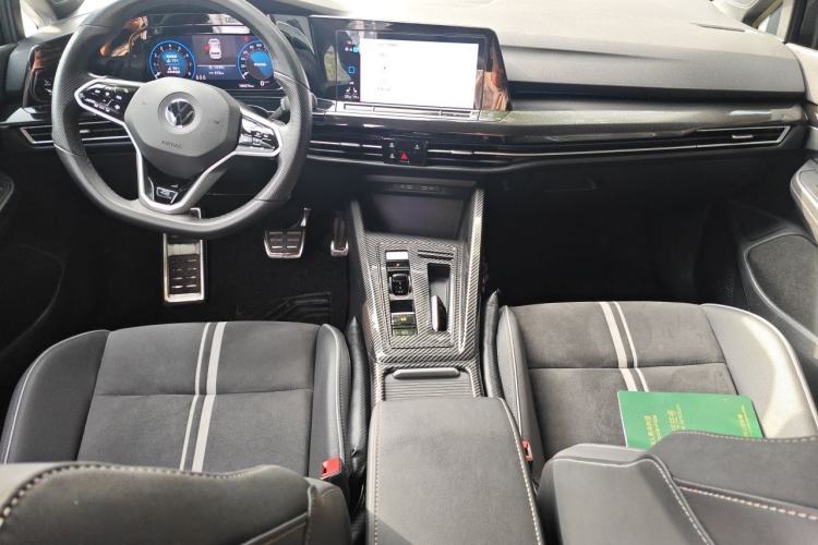 Used Volkswagen Golf 2021 280TSI DSG R-Line Center Console