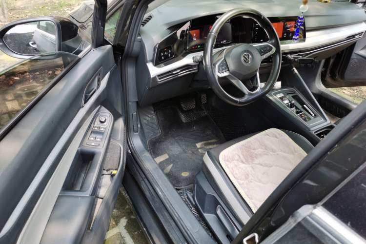 Used Volkswagen Golf 2021 280TSI DSG Pro Driver Seat