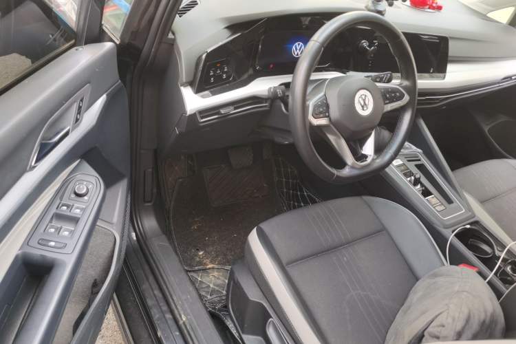 Used Volkswagen Golf 2021 280TSI DSG Pro Driver Seat
