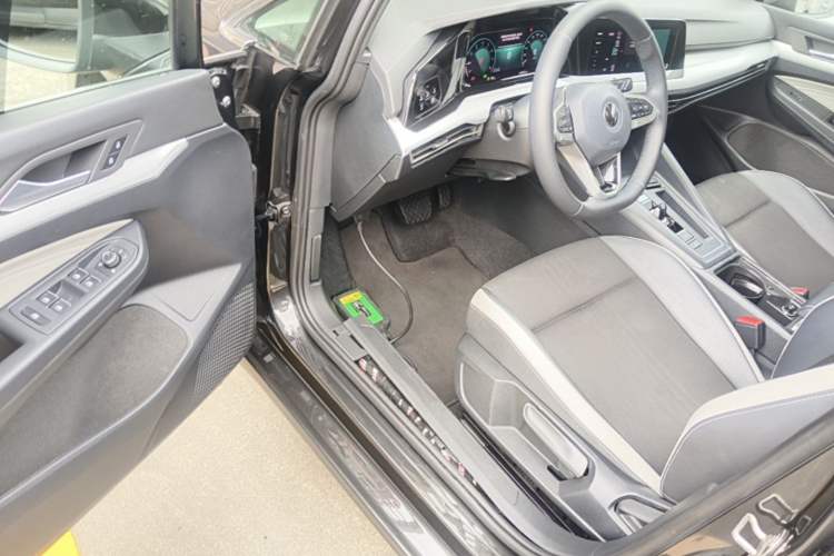 Used Volkswagen Golf 2021 280TSI DSG Pro Driver Seat