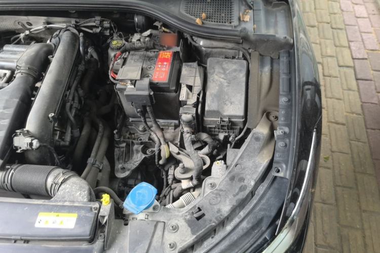 Used Volkswagen Golf 2021 280TSI DSG Pro Engine Bay Left