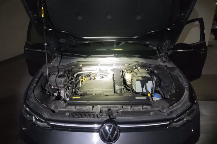 Used Volkswagen Golf 2021 280TSI DSG Pro Engine Bay