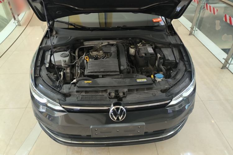 Used Volkswagen Golf 2021 280TSI DSG Pro Engine Bay