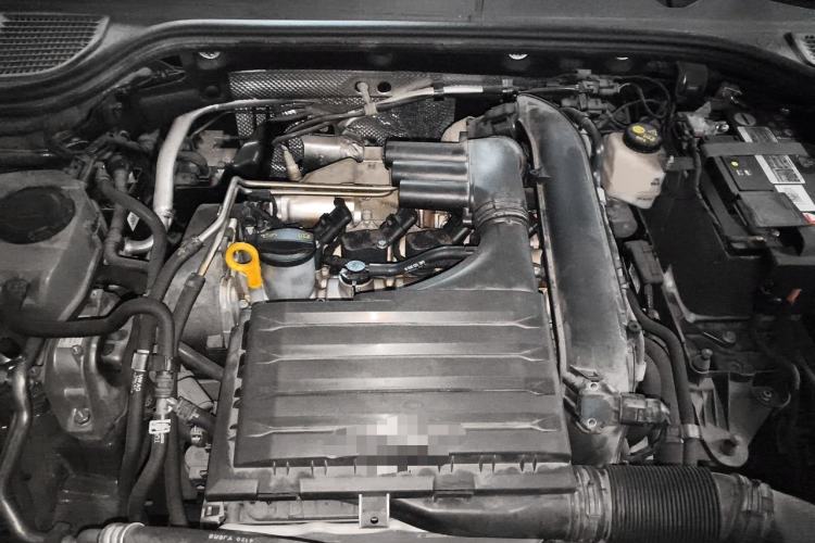 Used Volkswagen Golf 2021 280TSI DSG R-Line Engine Bay