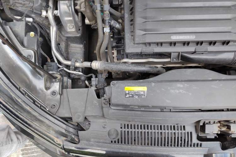 Used Volkswagen Golf 2021 280TSI DSG Pro Engine Bay Right