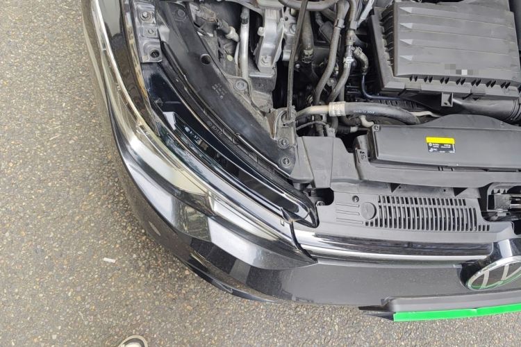 Used Volkswagen Golf 2021 280TSI DSG Pro Engine Bay Right