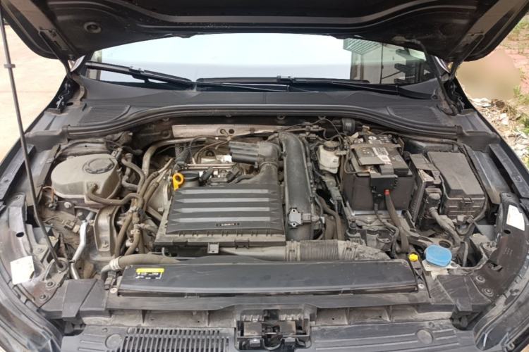 Used Volkswagen Golf 2021 280TSI DSG Pro Engine Bay