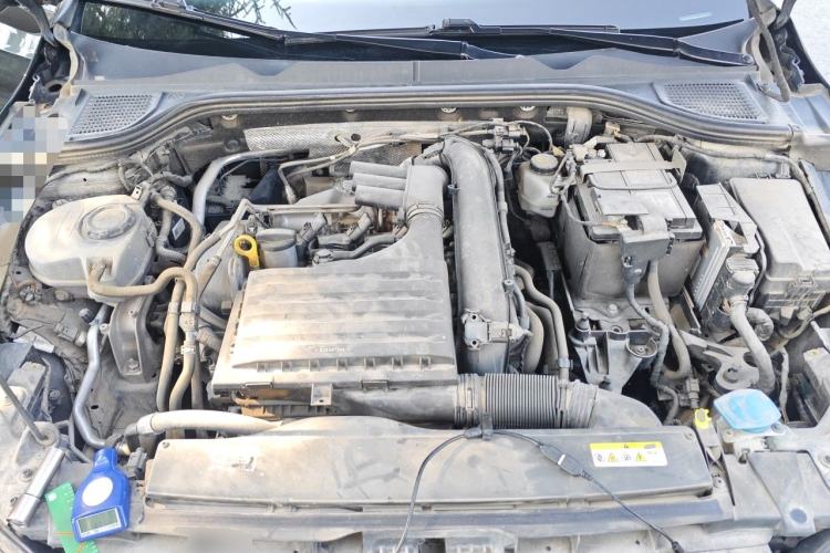Used Volkswagen Golf 2021 280TSI DSG Pro Engine Bay
