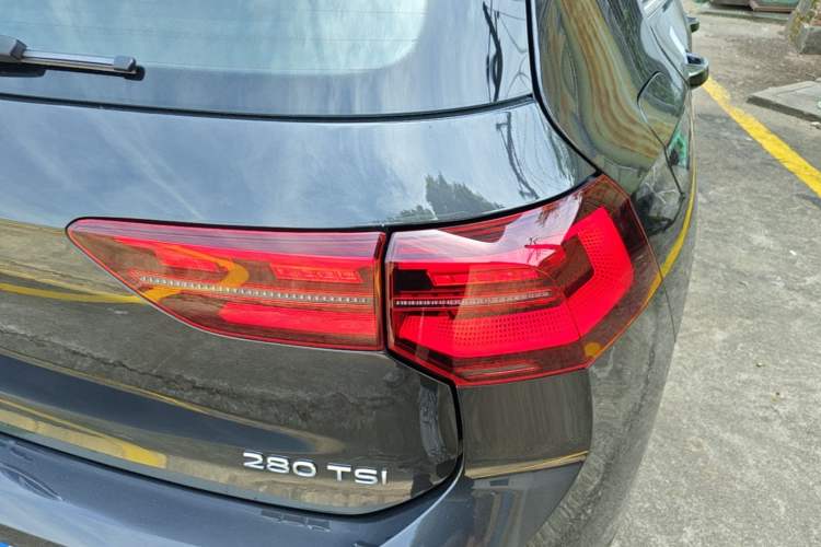 Used Volkswagen Golf 2021 280TSI DSG R-Line Exterior 3