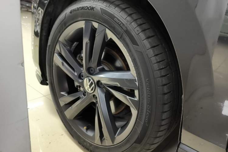 Used Volkswagen Golf 2021 280TSI DSG R-Line Exterior 4