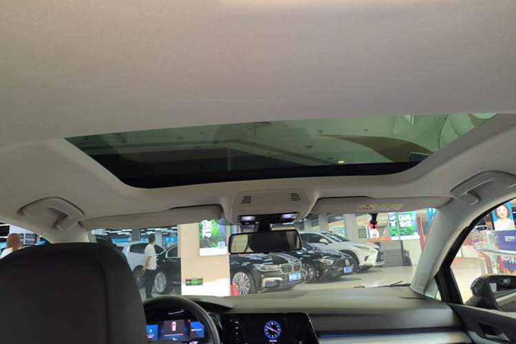 Used Volkswagen Golf 2021 280TSI DSG Pro Headliner