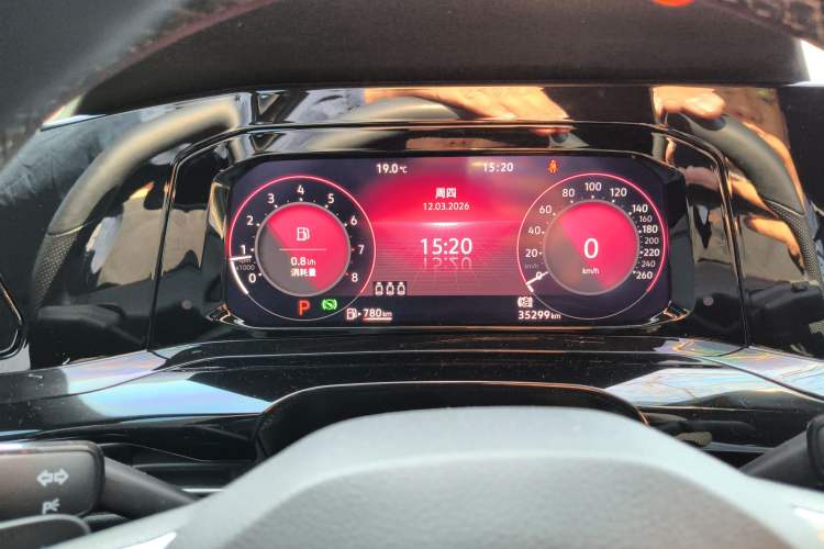Used Volkswagen Golf 2021 280TSI DSG R-Line Instrument Cluster