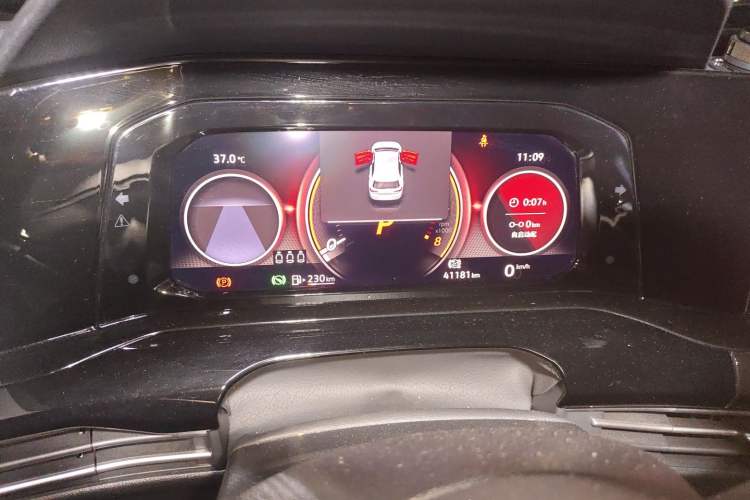 Used Volkswagen Golf 2021 280TSI DSG R-Line Instrument Cluster