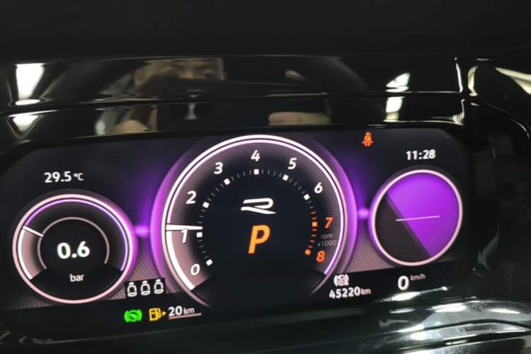 Used Volkswagen Golf 2021 280TSI DSG R-Line Instrument Cluster