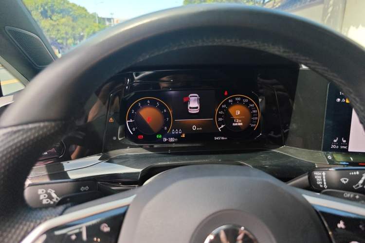 Used Volkswagen Golf 2021 280TSI DSG R-Line Instrument Cluster