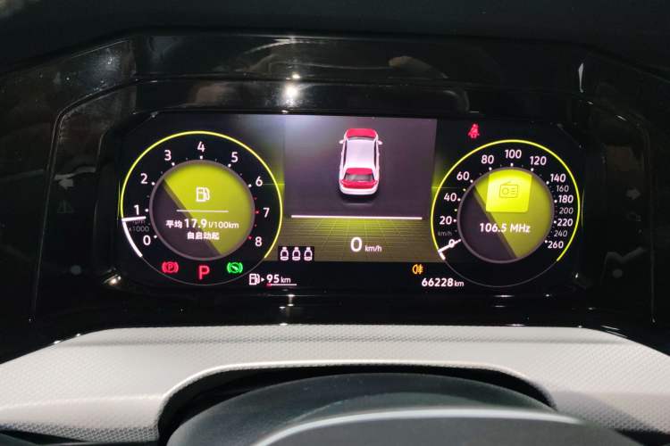 Used Volkswagen Golf 2021 280TSI DSG Pro Instrument Cluster