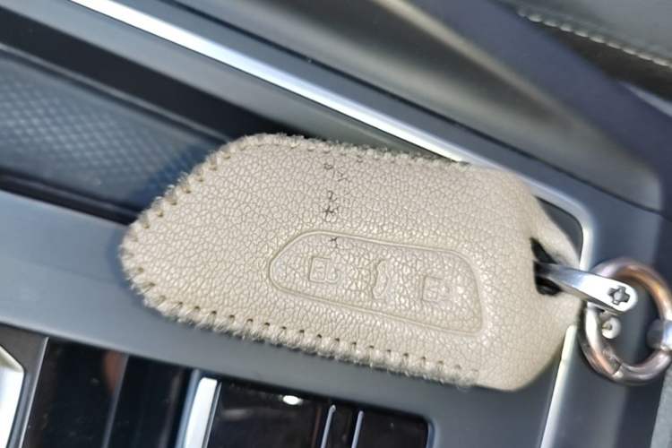 Used Volkswagen Golf 2021 280TSI DSG R-Line Interior 1