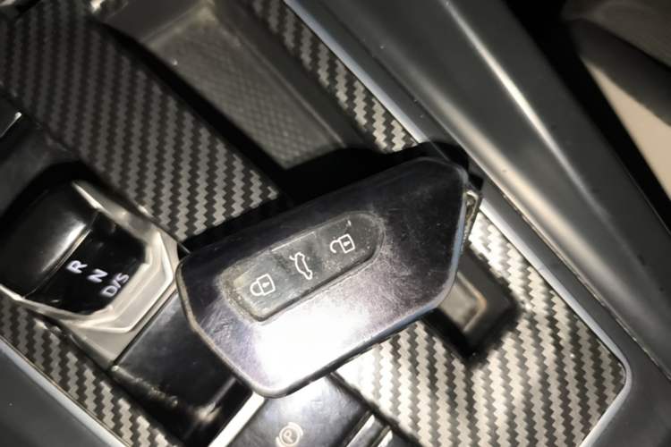 Used Volkswagen Golf 2021 280TSI DSG 30th Anniversary Edition Interior 1