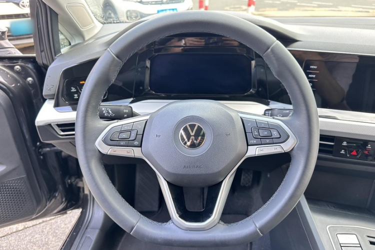 Used Volkswagen Golf 2021 280TSI DSG Pro Interior 10