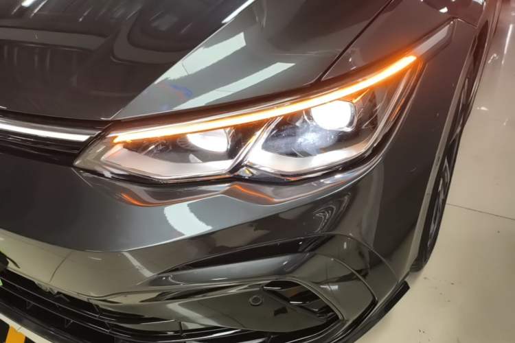 Used Volkswagen Golf 2021 280TSI DSG R-Line Left Front Headlight