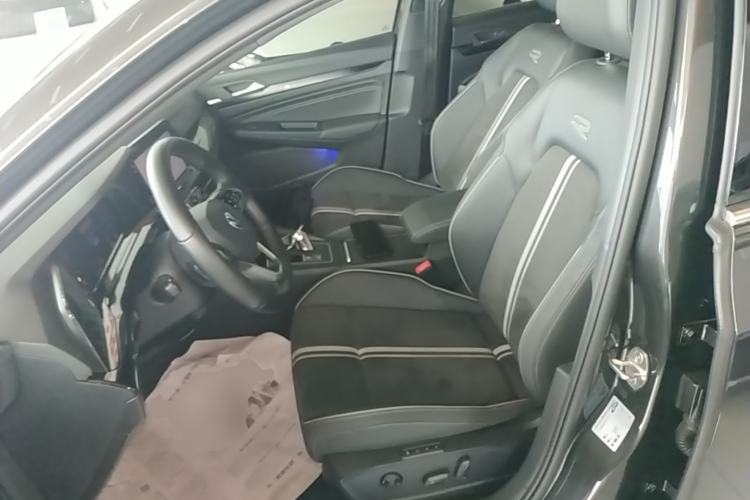 Used Volkswagen Golf 2021 280TSI DSG R-Line Left Front Seat