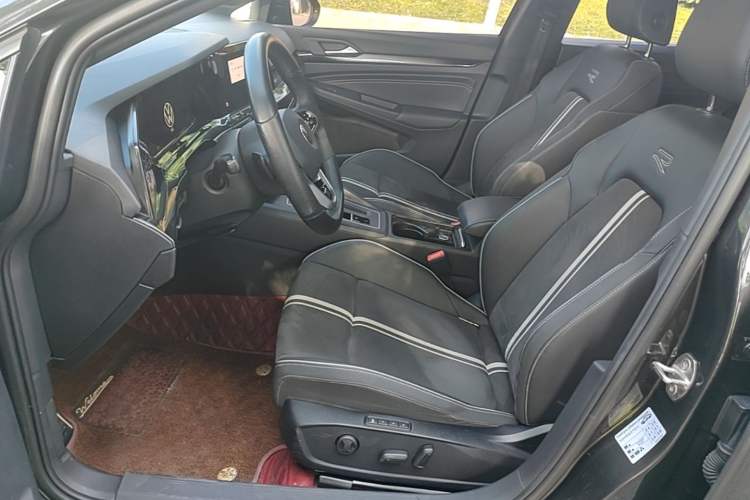 Used Volkswagen Golf 2021 280TSI DSG R-Line Left Front Seat