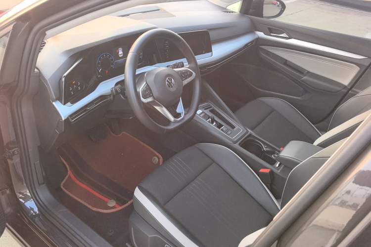 Used Volkswagen Golf 2021 280TSI DSG Pro Left Front Seat