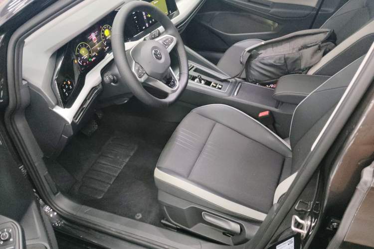 Used Volkswagen Golf 2021 280TSI DSG Pro Left Front Seat