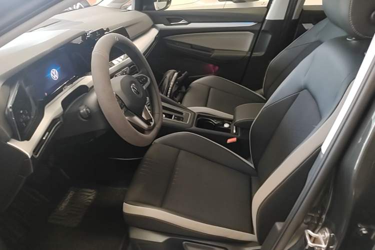Used Volkswagen Golf 2021 280TSI DSG Pro Left Front Seat