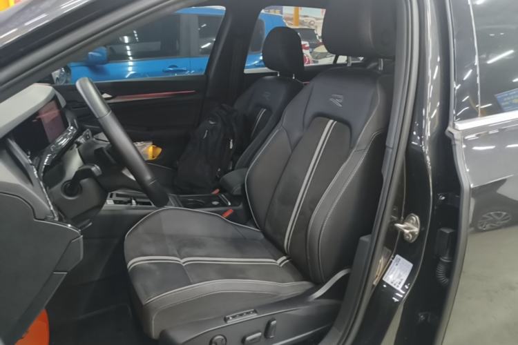 Used Volkswagen Golf 2021 280TSI DSG R-Line Left Front Seat
